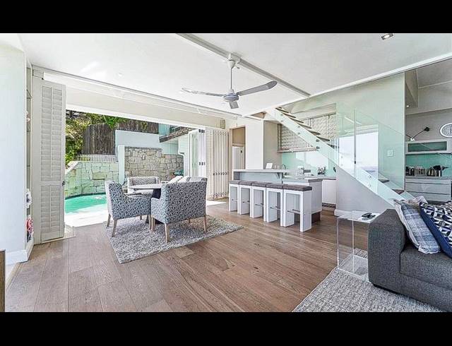 4 BEDROOM HOUSE FOR SALE IN CLIFTON